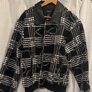 Forever 21 NWT Men's Black Quilted Jacket